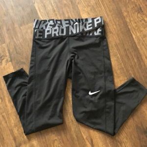 womens nike leggings